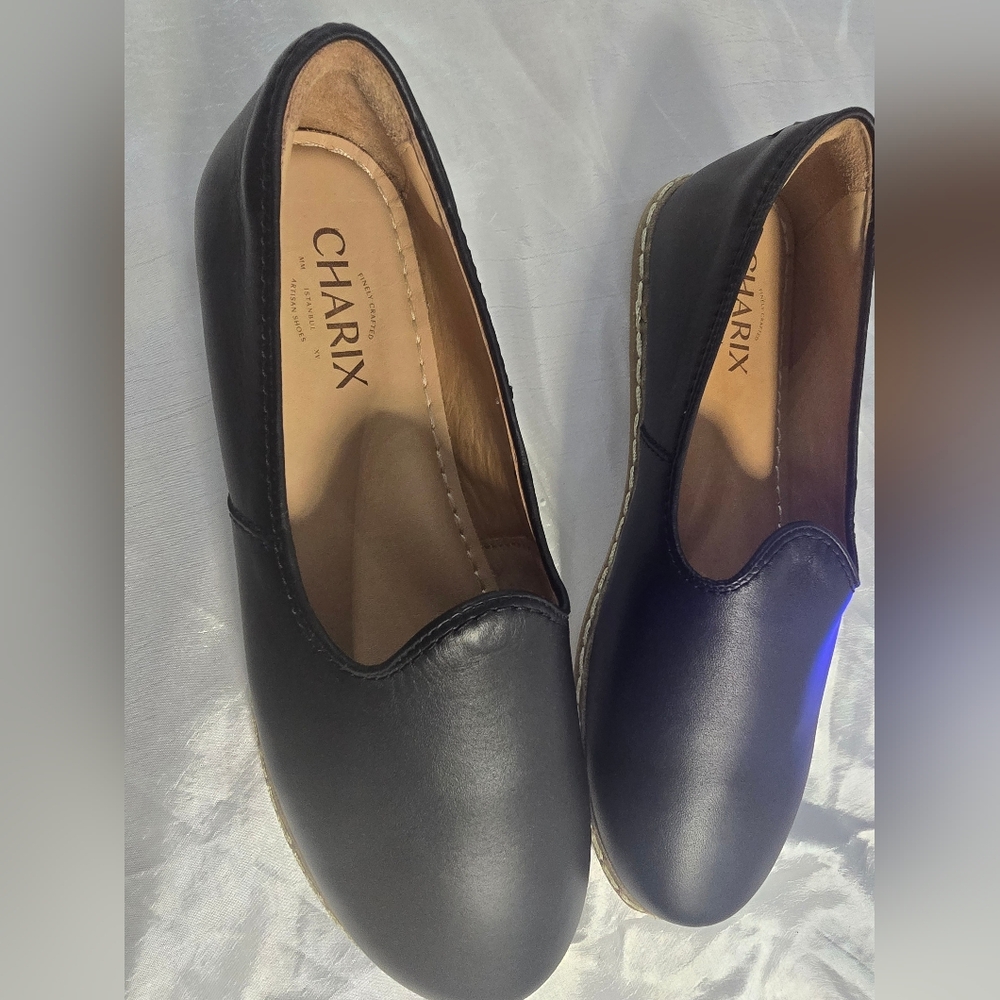Charix Black Slip-On Mule Artisan Minimalist Boho Quiet Luxury Unisex Shoes NWOT